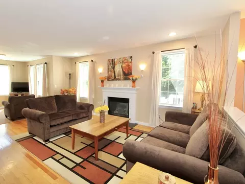 159 Mower St, Worcester, MA 01602 photo 4