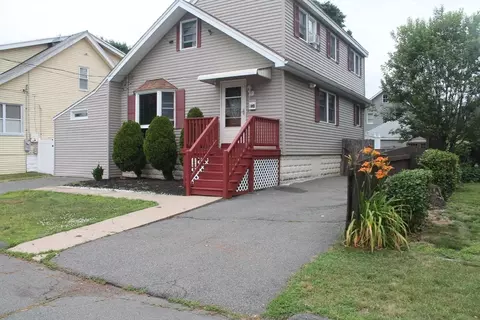 19 Dustin St, Saugus, MA 01906
