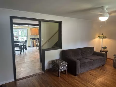 Living - 149 Mccarthy Ave, Chicopee, MA 01020 photo 1 of 3