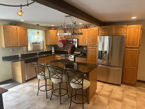 Kitchen - 149 Mccarthy Ave, Chicopee, MA 01020 photo 3 of 7