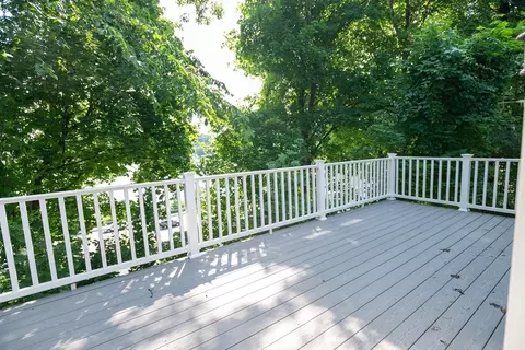 Exterior - 28 Eagle Rd, Worcester, MA 01605 photo 5 of 6
