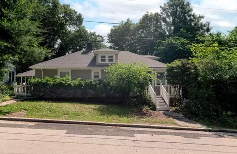 Exterior - 28 Eagle Rd, Worcester, MA 01605 photo 2 of 6