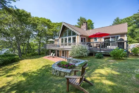108 Bay Rd, Barnstable, MA 02635 photo 4