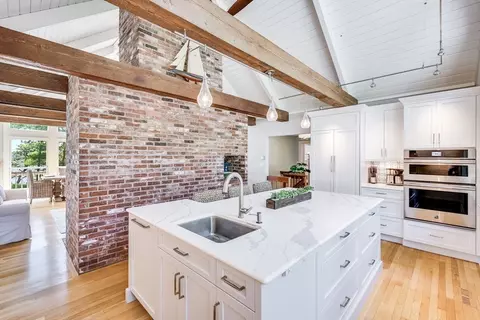108 Bay Rd, Barnstable, MA 02635 photo 17