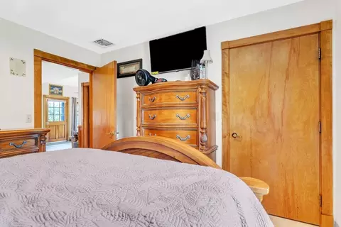 Bedroom - 171 Upper Church St, Ware, MA 01082 photo 2 of 5