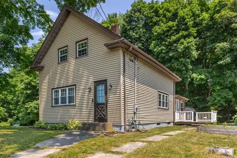 77 Stoddard Ave, Dighton, MA 02764