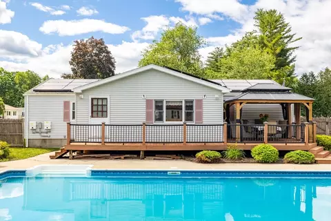 366 Peekskill Ave, Springfield, MA 01129 photo 10