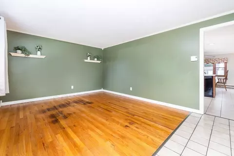366 Peekskill Ave, Springfield, MA 01129 photo 15
