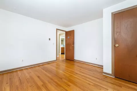 366 Peekskill Ave, Springfield, MA 01129 photo 24