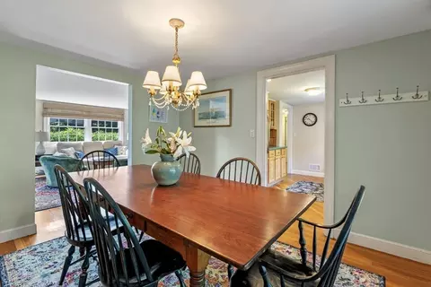 Dining - 233 Atlantic Ave, Marblehead, MA 01945 photo 1 of 2