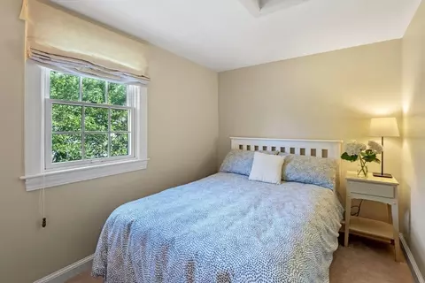 Bedroom - 233 Atlantic Ave, Marblehead, MA 01945 photo 6 of 6