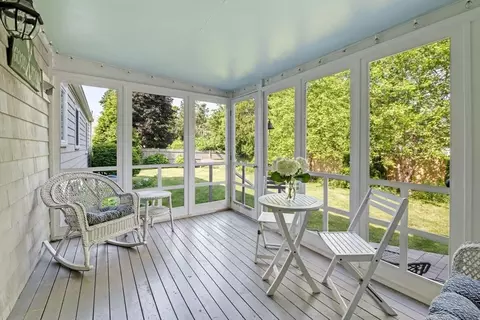 Exterior - 233 Atlantic Ave, Marblehead, MA 01945 photo 3 of 9