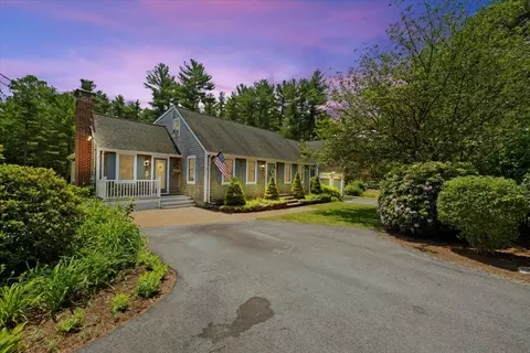 369 Cherry St, Bridgewater, MA 02324