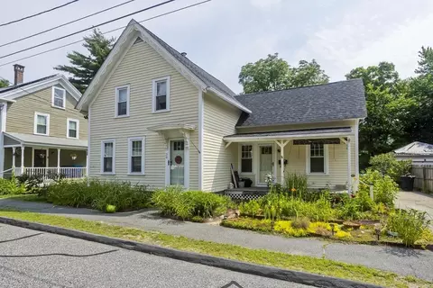 30 Green St, Monson, MA 01057
