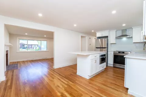 39 Mark Ave, Reading, MA 01867 photo 5