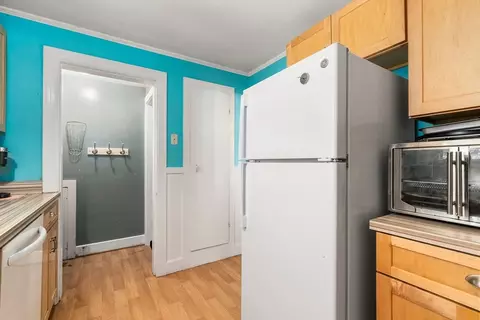 52 Massasoit Ave, Fairhaven, MA 02719 photo 10