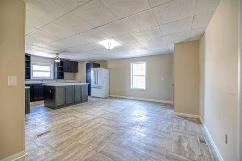 501 Durfee St, Fall River, MA 02720 photo 4