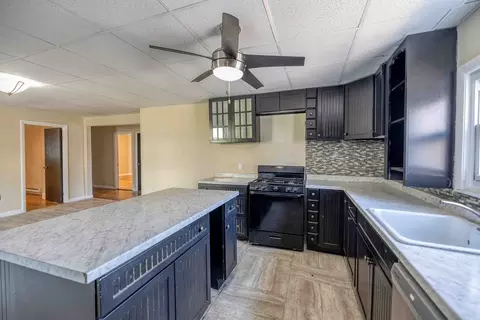 501 Durfee St, Fall River, MA 02720 photo 2
