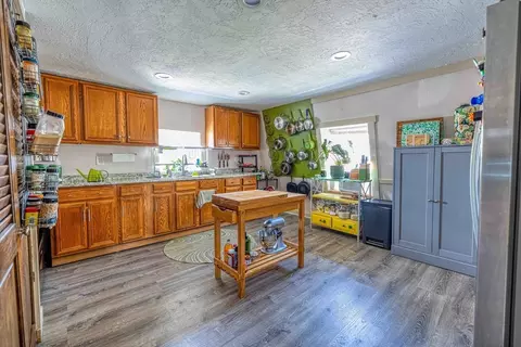 501 Durfee St, Fall River, MA 02720 photo 20