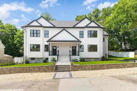 14 Pine Grove Park #14, Winchester, MA 01890
