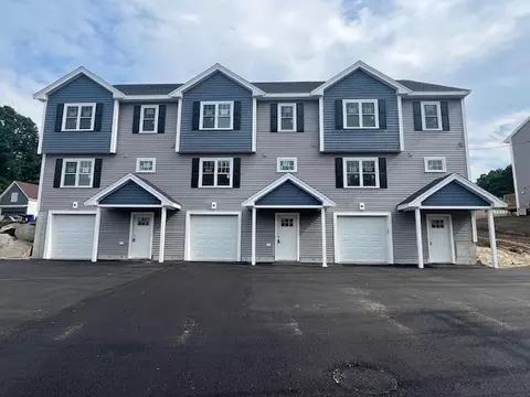 644 Somerset Ave #B, Taunton, MA 02780