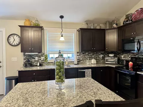 115 Bronson, Fall River, MA 02724 photo 17