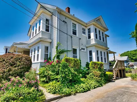 654 Woodman St, Fall River, MA 02724 photo 3