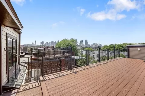 30 Mt Vernon St #3, Charlestown, MA 02129