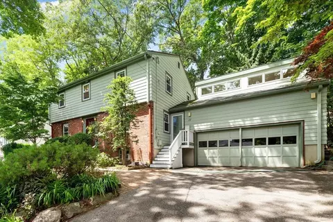 11 Tower Rd, Lexington, MA 02421