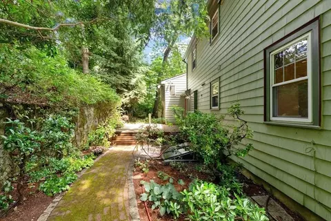 Exterior - 11 Tower Rd, Lexington, MA 02421 photo 3 of 5
