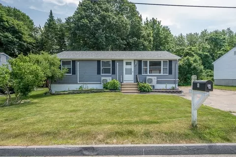 8 Vermont Ave, Worcester, MA 01603