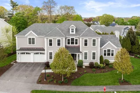 45 Rockwood Ln, Needham, MA 02492