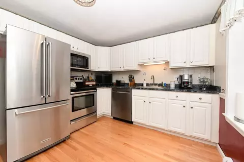 30 Noreast Dr, Bourne, MA 02562 photo 4