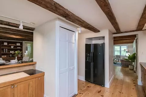 232 E Pleasant St, Amherst, MA 01002 photo 12
