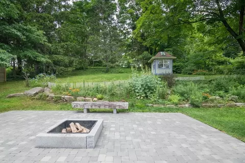 232 E Pleasant St, Amherst, MA 01002 photo 37