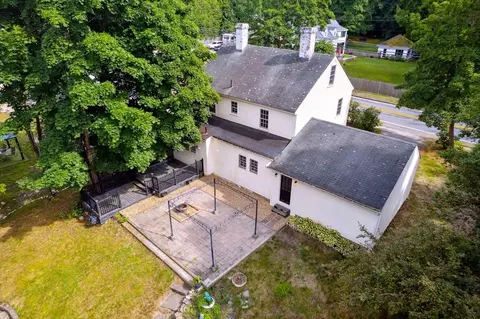 Exterior - 409 Main, Townsend, MA 01474 photo 2 of 5