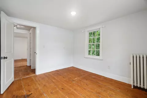 Bedroom - 409 Main, Townsend, MA 01474 photo 3 of 8