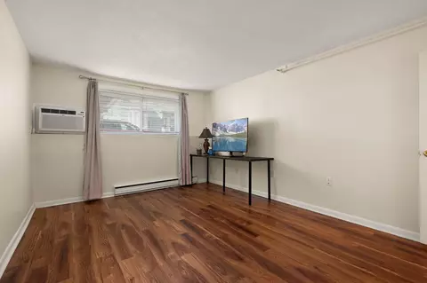222 Stackpole St #4, Lowell, MA 01852 photo 6