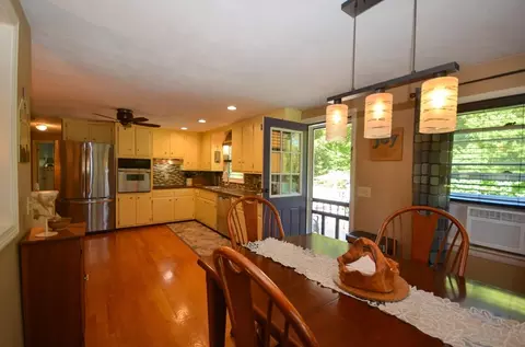 34 Douglas Rd, Sutton, MA 01590 photo 10