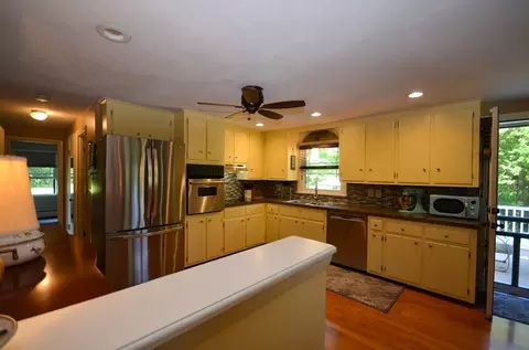 34 Douglas Rd, Sutton, MA 01590 photo 8