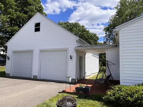110 Barthel Ave, Gardner, MA 01440 photo 4
