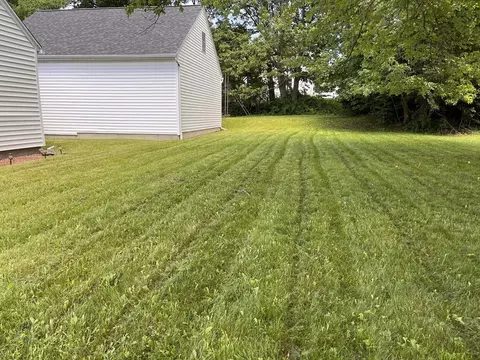 110 Barthel Ave, Gardner, MA 01440 photo 6