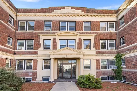 Exterior - 8 Walnut St #5, Everett, MA 02149 photo 1 of 2