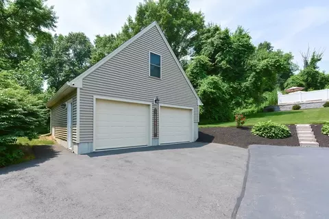 22 Bond Hollow Rd, Sutton, MA 01590 photo 38
