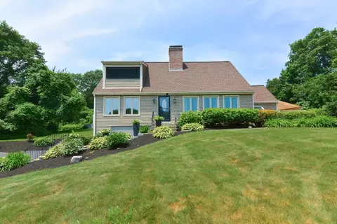 22 Bond Hollow Rd, Sutton, MA 01590 photo 2