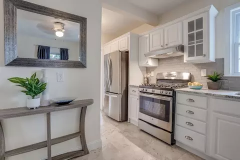 4 Huron St # 4, Swampscott, MA 01907
