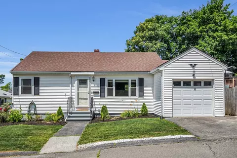 16 Haverhill St, Haverhill, MA 01830
