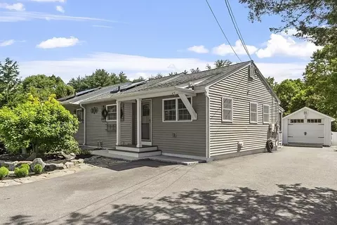 15 Biscayne St, Leominster, MA 01453