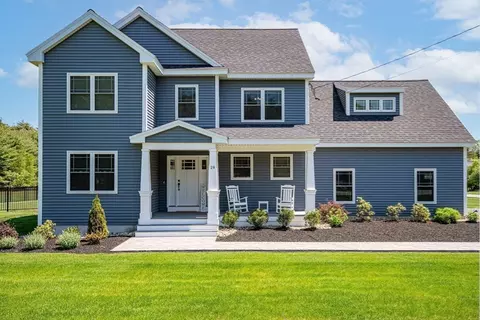 Exterior - 19 Warren St, Georgetown, MA 01833 photo 4 of 5