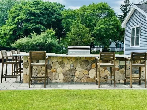 Other - 19 Warren St, Georgetown, MA 01833 photo 1 of 11